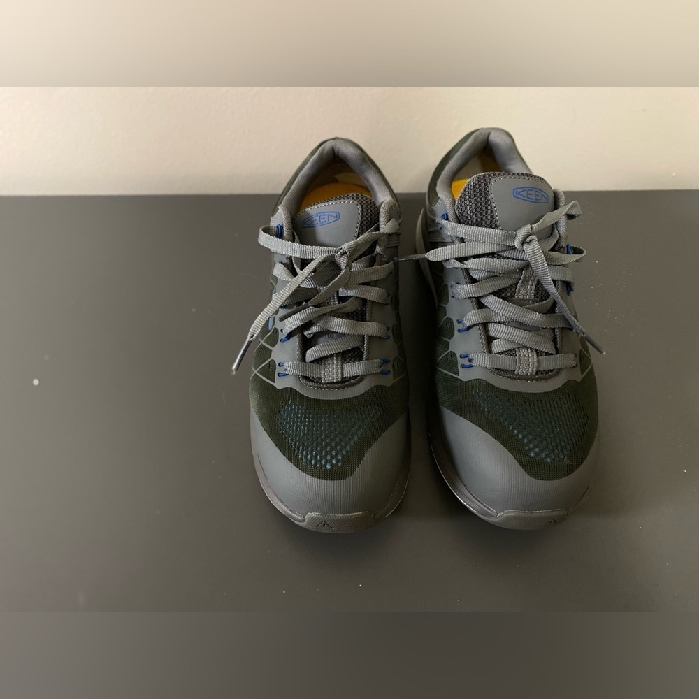 KEEN Utility Steel Toe Vista Work Safety Sneakers Shoe 9EE 9 Gray And black